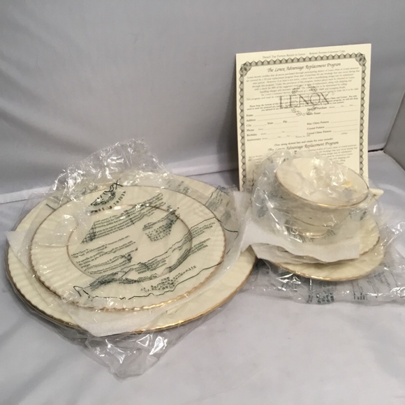 LENOX TEMPLE COLLECTION CITATION GOLD 5 PIECES DINNERWARE - Picture 2 of 6